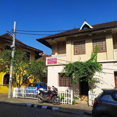 Sundance Beach Villa Kochi Kültér fotó